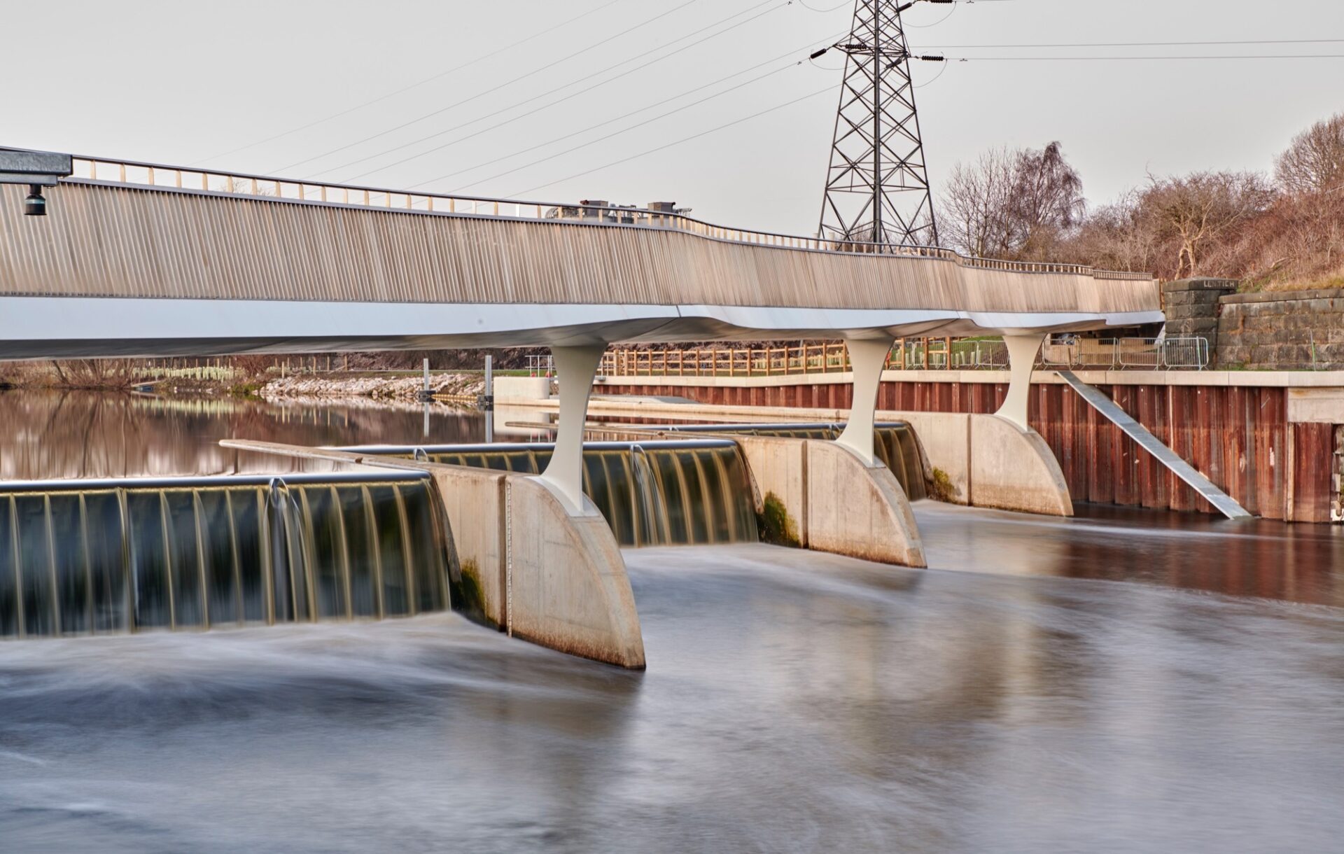 Knostrop foot and cycle bridge with water running below