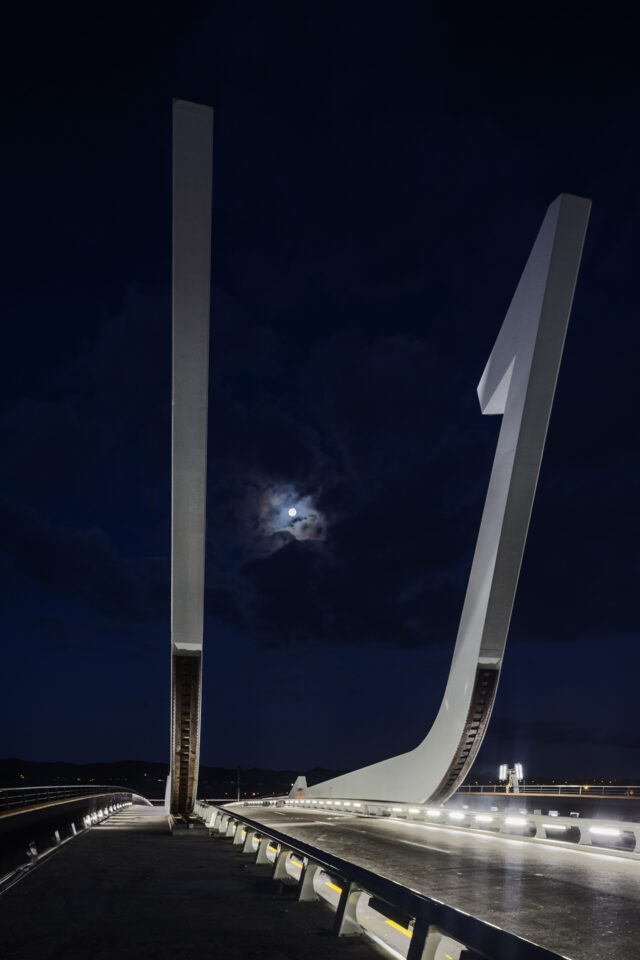 Closed deck, night view of Lower Hatea bridge.